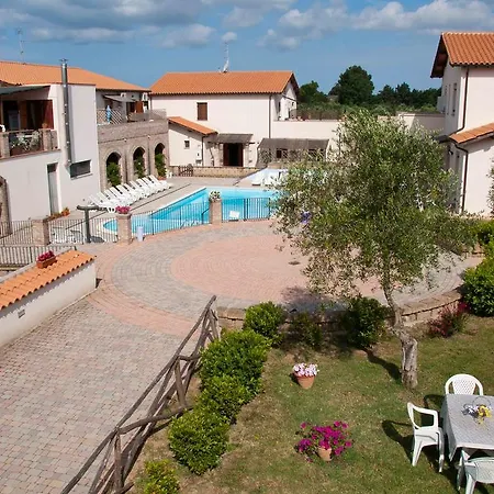 Borgo Valmarina Aparthotel