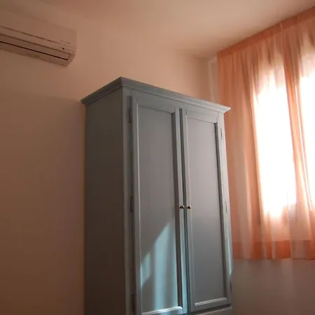 Borgo Valmarina 2* Follonica